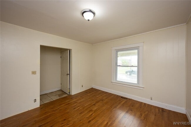 Building Photo - 1806 Ferry Ave