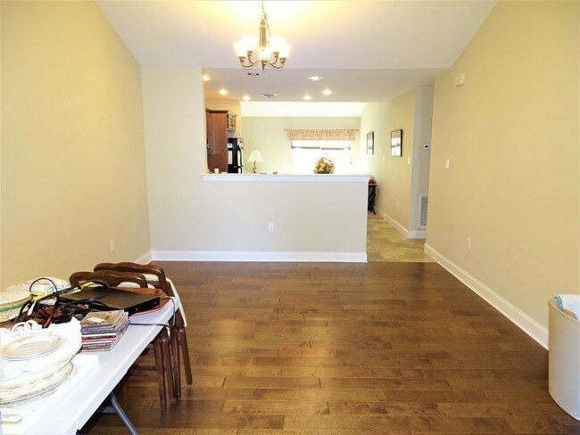 Building Photo - 148 Waypoint Dr