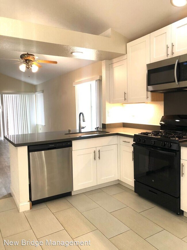 Foto del edificio - 3 br, 2 bath House - 591 Gonzalez Street