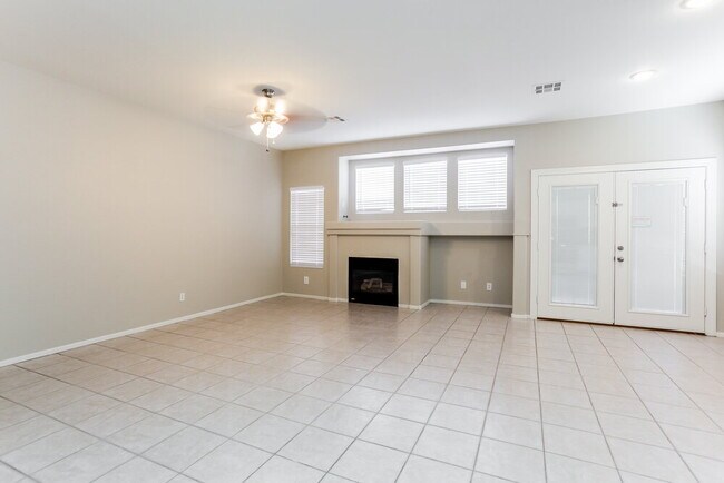 Building Photo - 6813 Tartarus St
