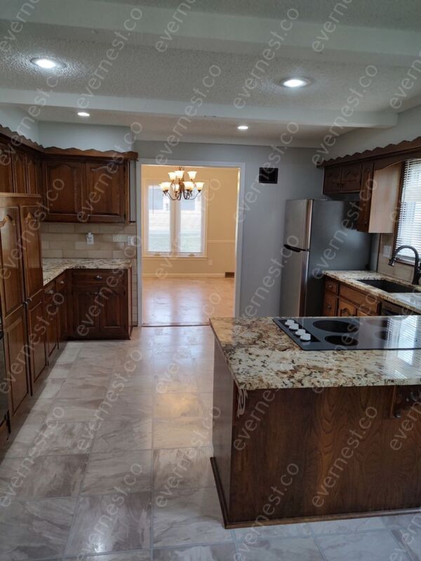 Foto del edificio - 6723 N Oregon Ave