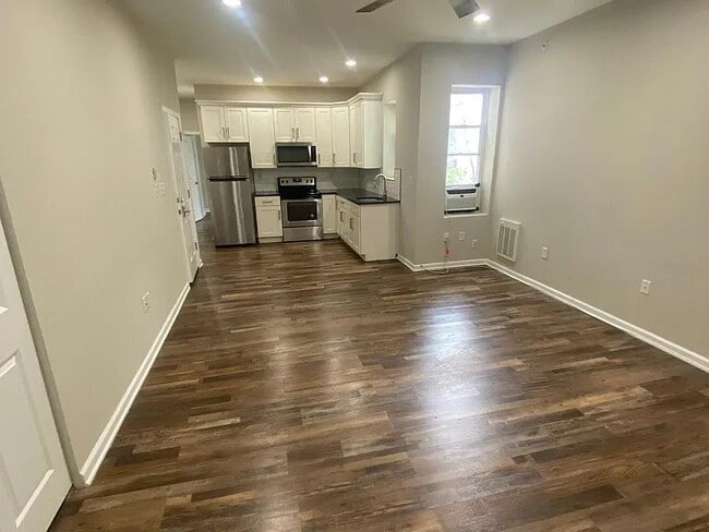 Photo - 1470 N 52nd St Apartment