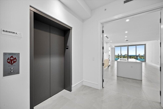 Foto del edificio - 220 Lake Shore Dr