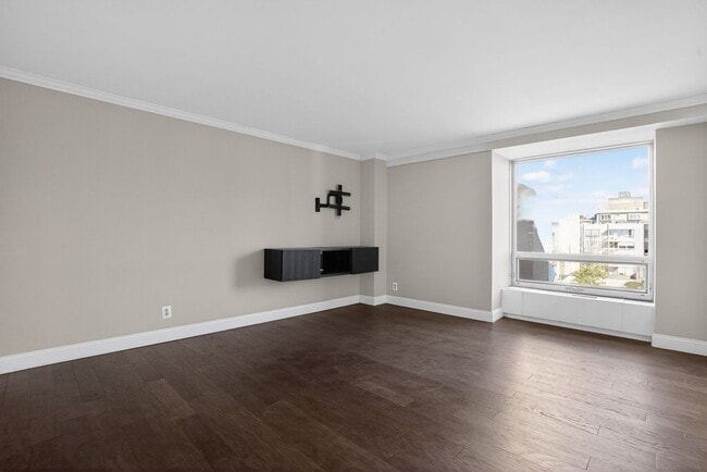Photo - All-Inclusive Waterfront Living at Riverside Condo | $1 Month FREE Rent!