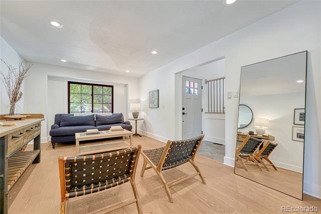 Building Photo - 7851 Silverweed Way