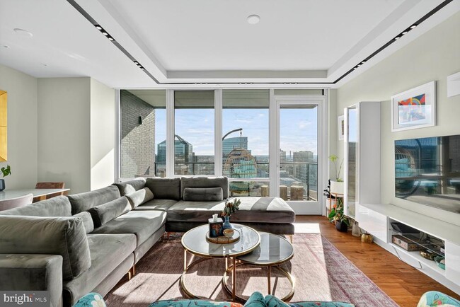 Foto del edificio - 1781 N Pierce St