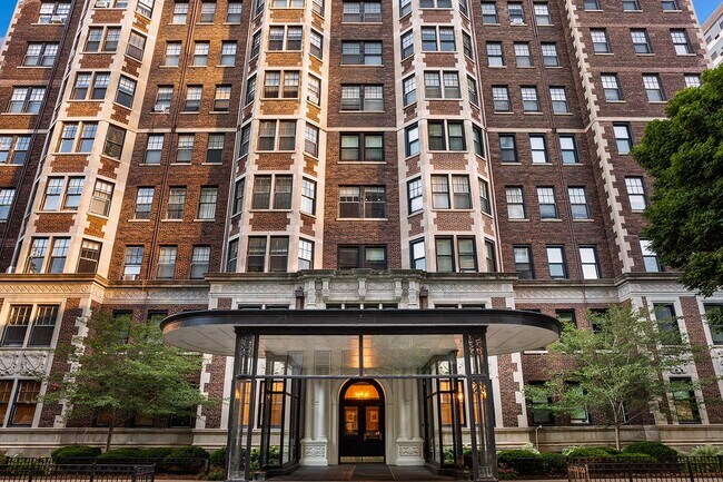 Foto del edificio - 3000 N Sheridan