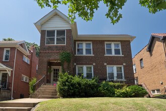 Building Photo - 1115 Edward Terrace