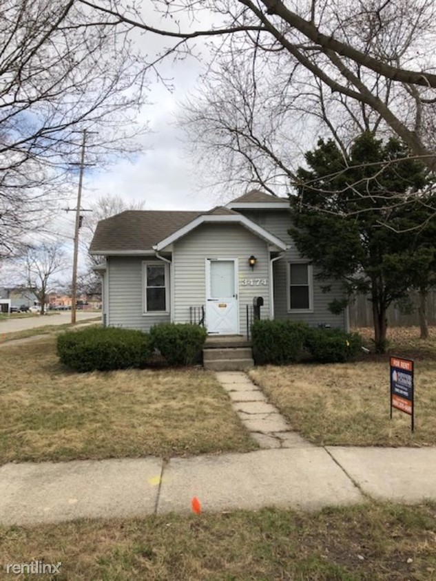 Primary Photo - 2 br, 1 bath House - 3474 Mackinaw St