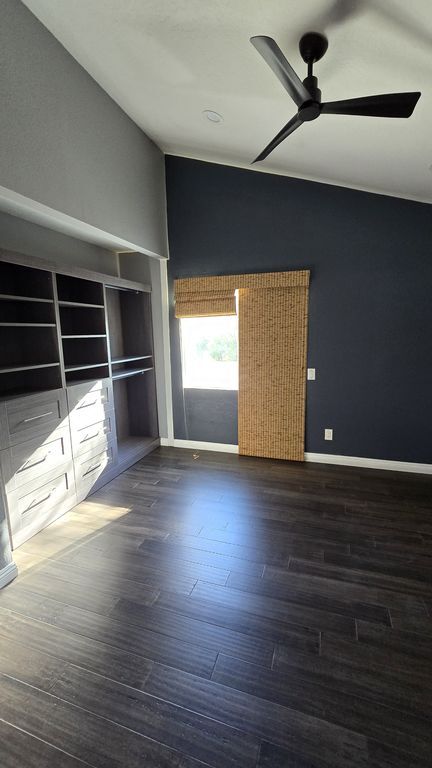 Foto del edificio - 430 Placer Ave