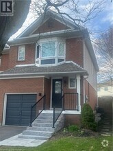 Building Photo - 14 Thornlodge Dr