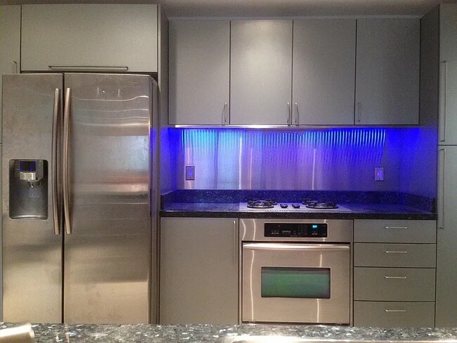 Foto del edificio - 300 Los Alamos Rd