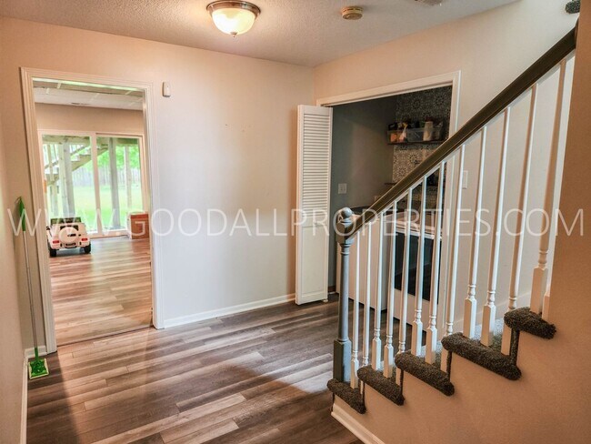 Foto del edificio - Updated 3 Bedroom Home in Waukee