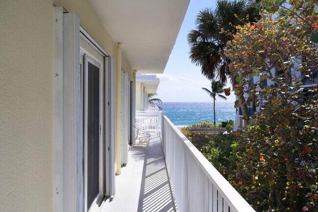 Foto del edificio - 350 S Ocean Blvd