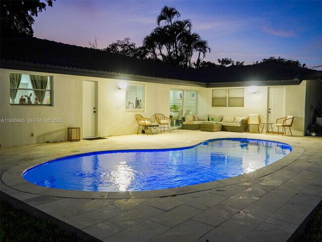 Foto del edificio - 7951 NW 37th Dr