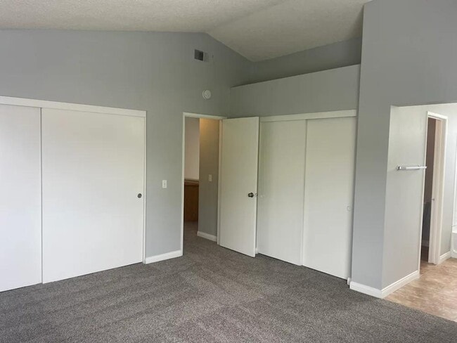 Building Photo - 11479 Winery Dr