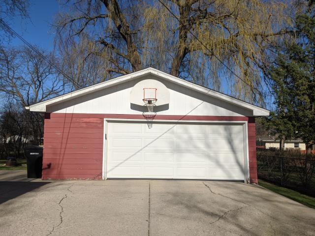 8618 N 53rd St Brown Deer Wi 53223 House For Rent In Brown Deer Wi Apartments Com