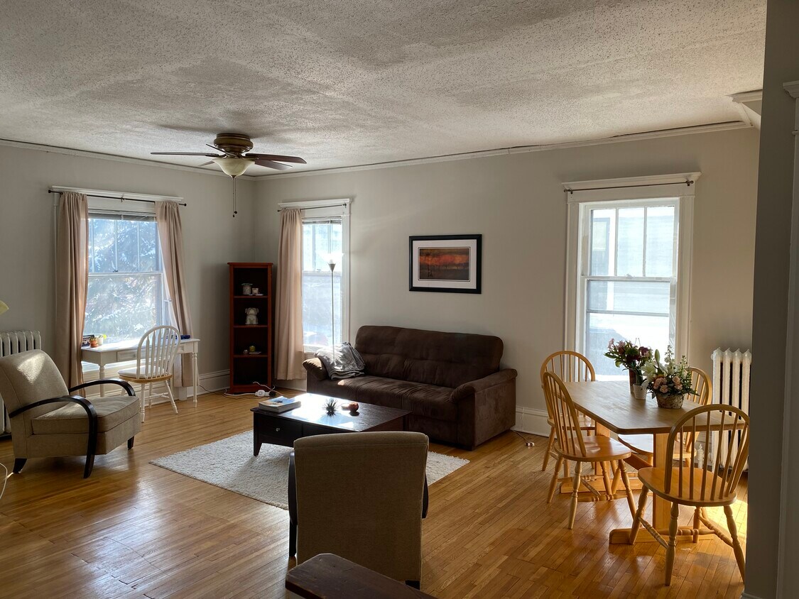 Foto principal - 2504 Girard Avenue South