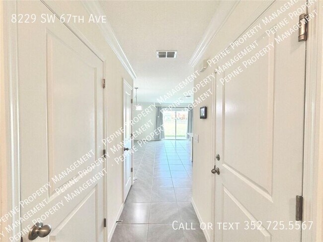 Foto del edificio - 8229 SW 67th Ave