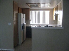 Building Photo - 6492 Lombard Dr