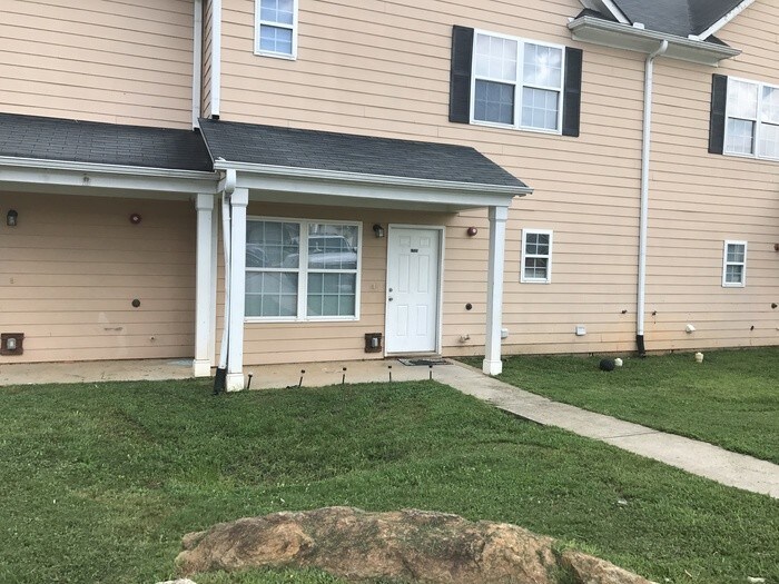 Foto del edificio - 1735 Bob White Ln SE