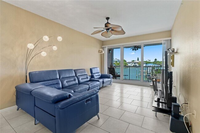 Building Photo - 3805 Gulf Blvd
