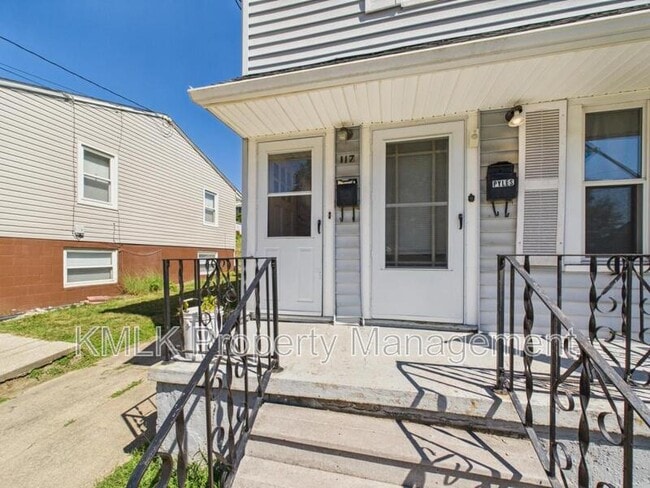 Building Photo - 117 Hazelwood Ave
