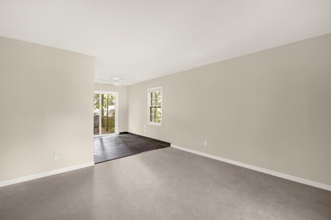 Foto del edificio - Lovely 3 bedroom, 1 1/2 bathroom home in G...