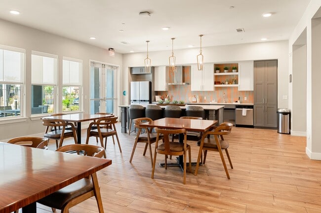 Building Photo - Mera Chandler 55+ Active Adult