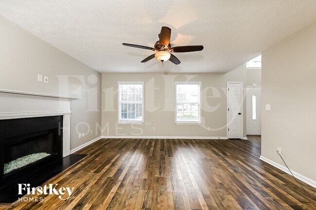 Foto del edificio - 308 Waltrip Ct