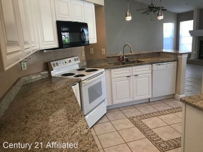 Building Photo - 4 br, 3 bath House - 10402 Nightengale Dr.