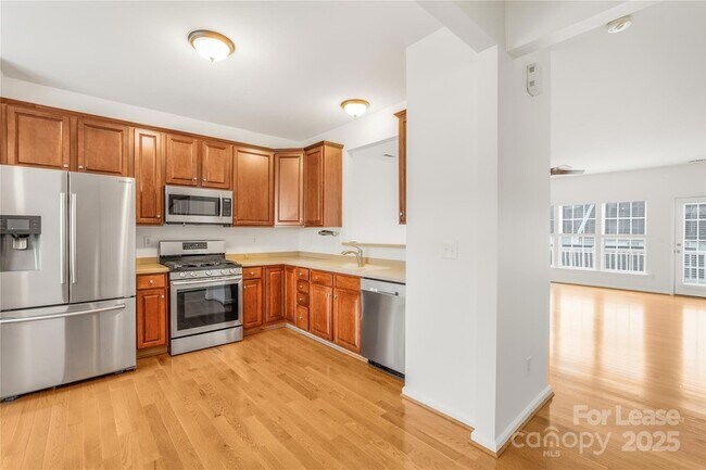 Foto del edificio - 19052 Natalie Michelle Ln