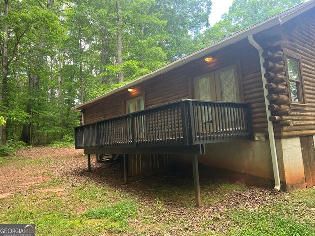 Foto del edificio - 490 Flat Shoals Church Rd