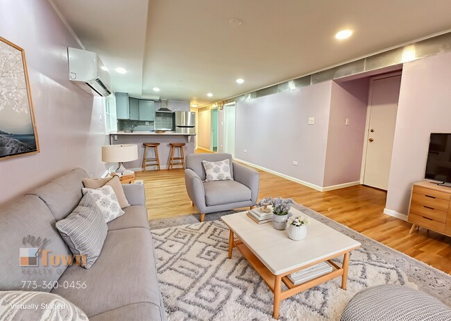 Foto del edificio - 7734 W Addison St