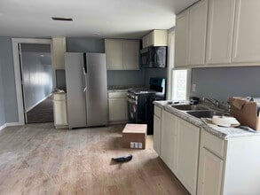 Building Photo - 112 W Louisiana St