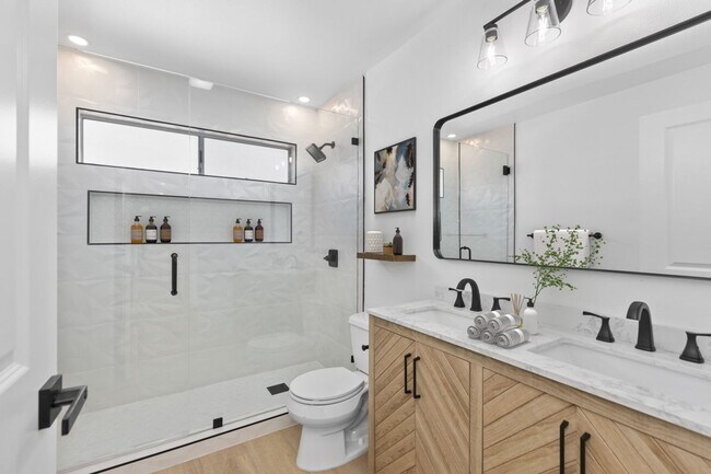 Foto del edificio - 6910 Eberhart St