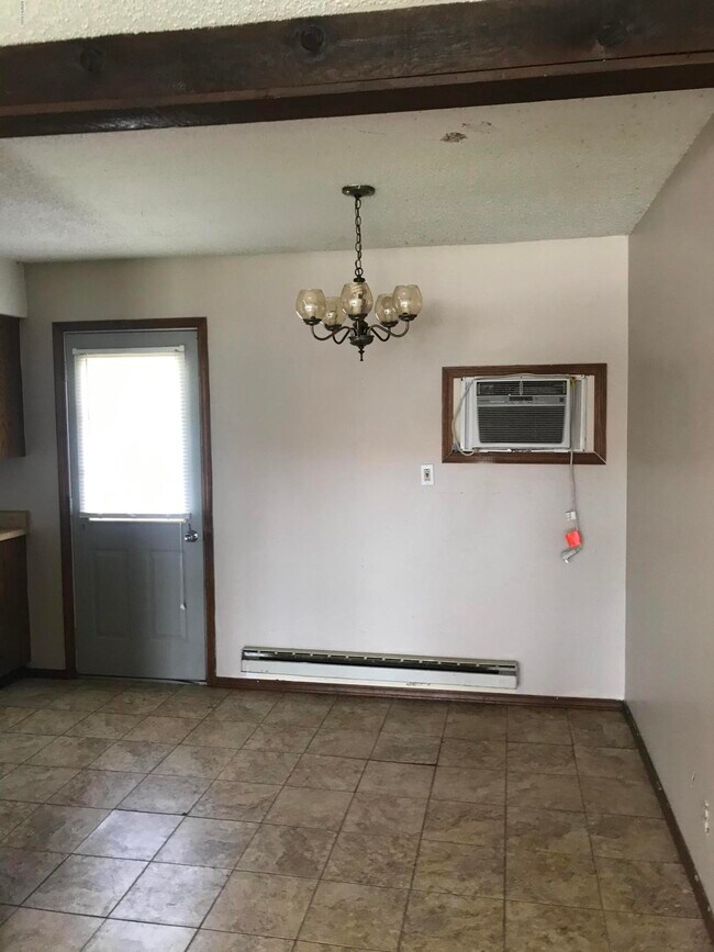 Building Photo - 8432 S Shadow Ln