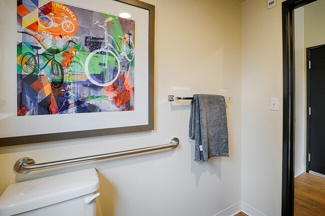 Foto del edificio - Interurban Lofts (micro housing)