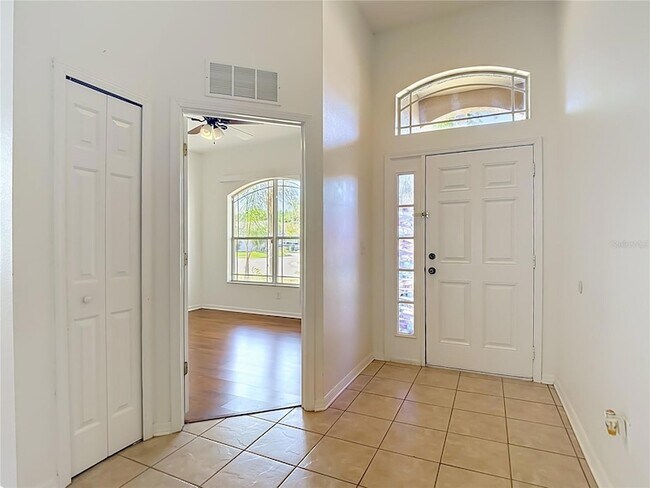 Foto del edificio - 17353 Lawn Orchid Loop