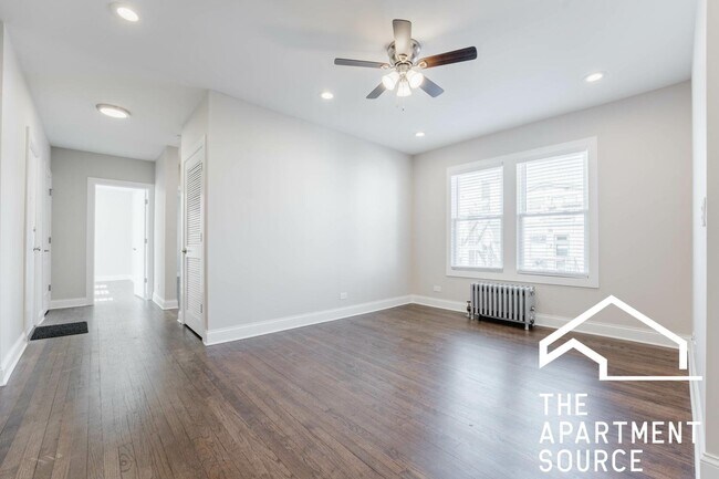 Foto del edificio - 1434 W Farragut Ave