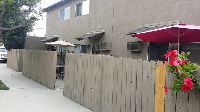 Foto del edificio - howard4171