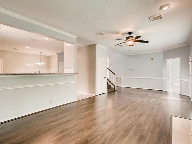 Foto del edificio - 1406 Westray Ct