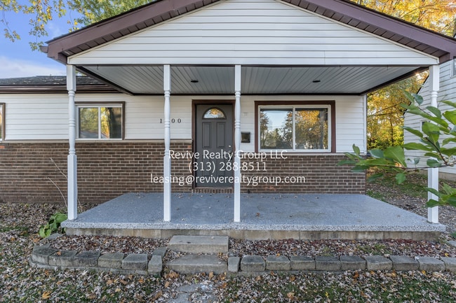 Building Photo - 1000 Hunter Ave