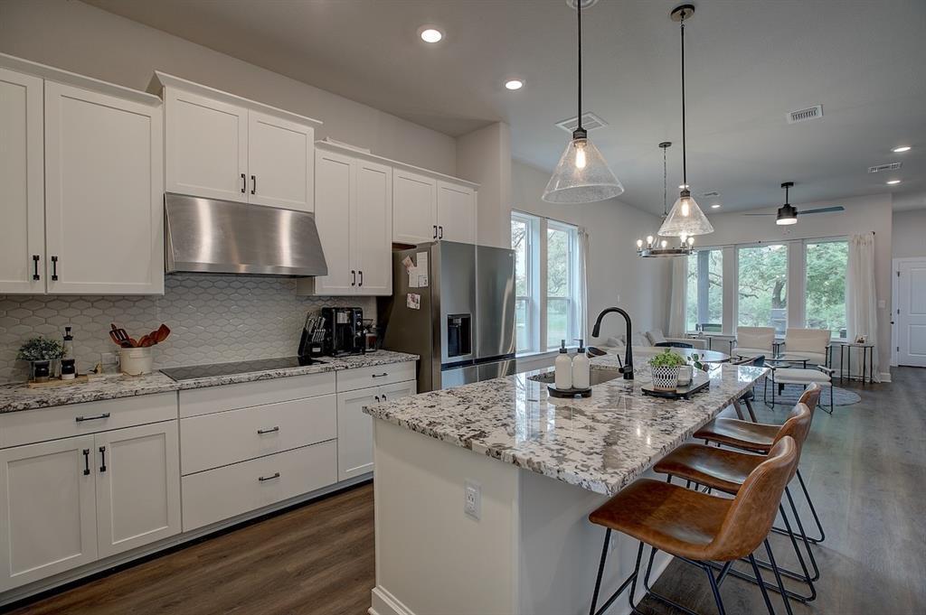 Foto principal - 625 Treaty Oak Dr