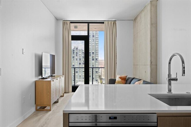 Foto del edificio - 610 Davis St