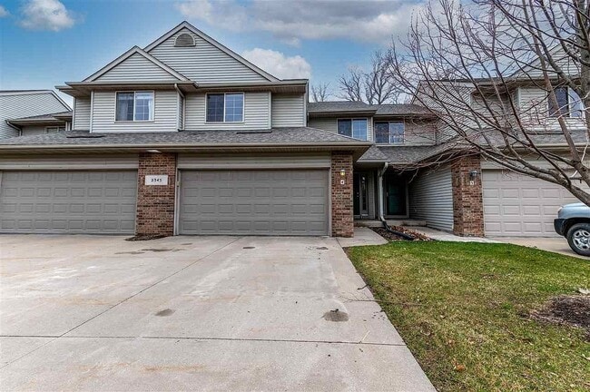 2345 Mulberry St., Unit 6, Coralville, IA - 2345 Mulberry St