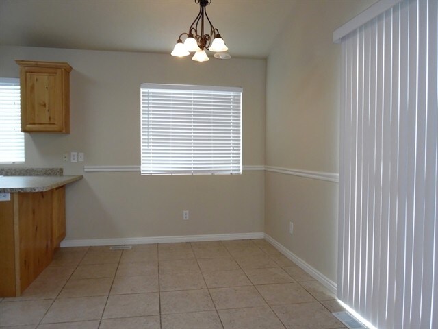 Foto del edificio - 156 W Rory Lane