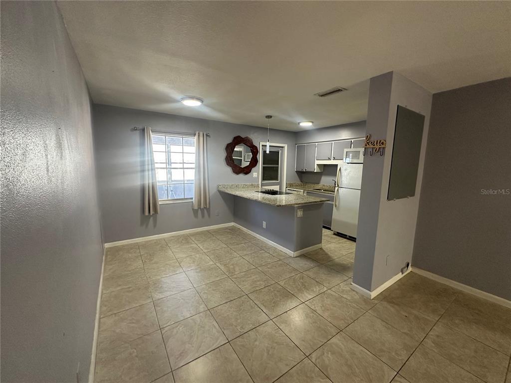 Foto principal - 4507-4509 9th St W