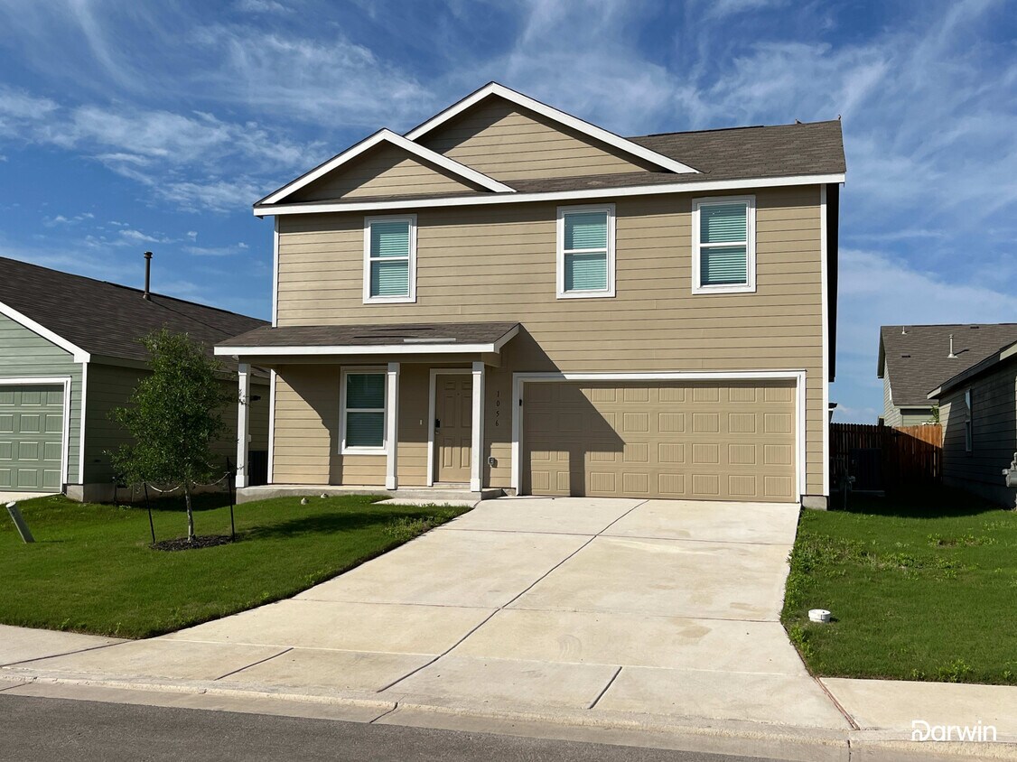 Primary Photo - 1056 Genade Trl, New Braunfels, TX 78130