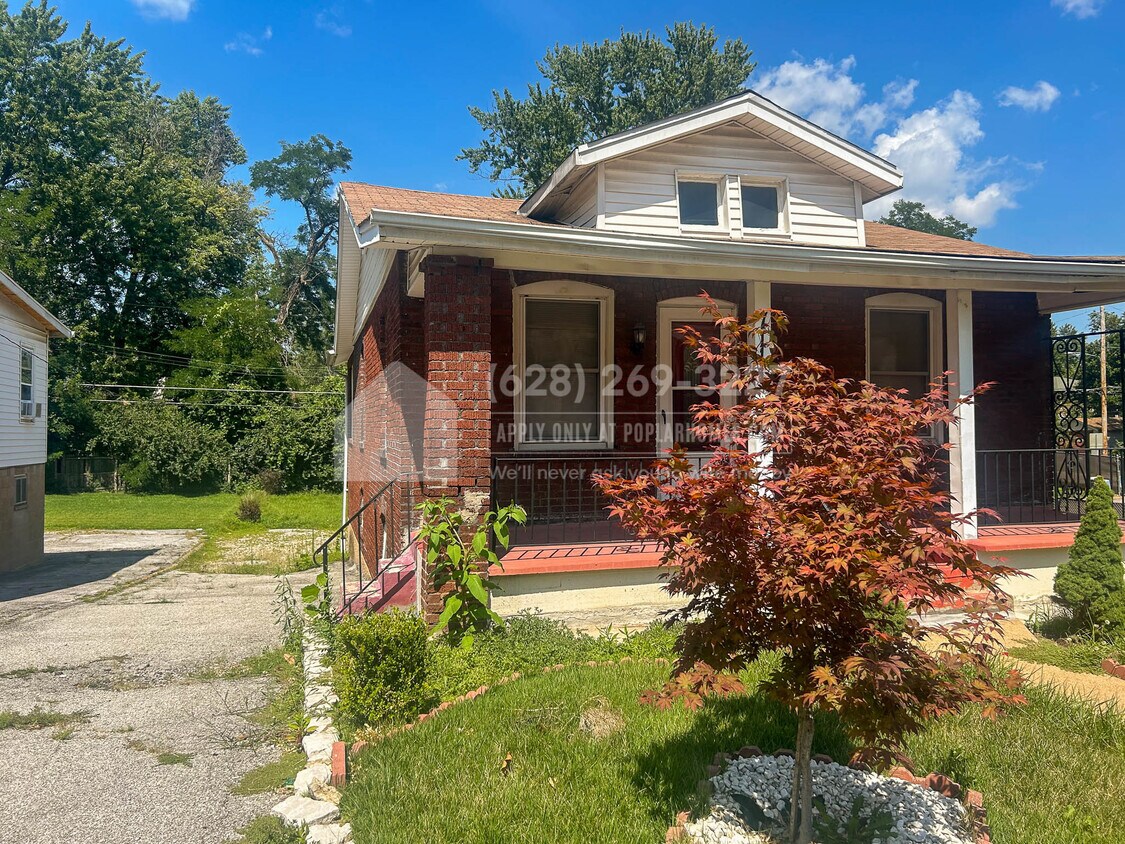 7111 Edison Ave, St. Louis, MO 63121 House Rental in St. Louis, MO